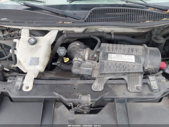 Chevrolet Express Work Van Image 6