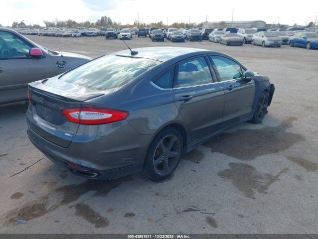 Ford Fusion Se Image 6