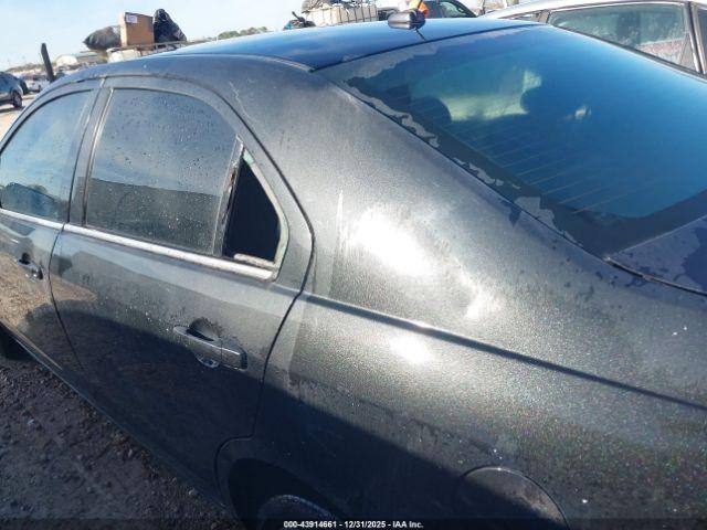 Ford Fusion Se Image 4