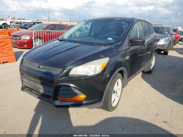 Ford Escape S Image 2