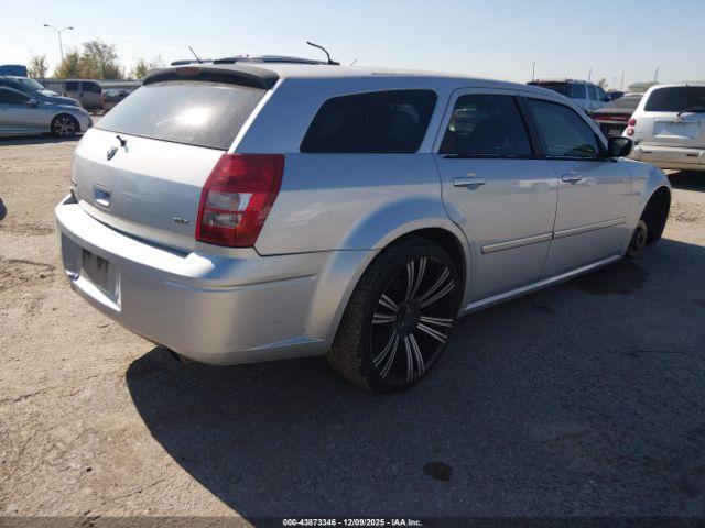 Dodge Magnum Sxt Image 2