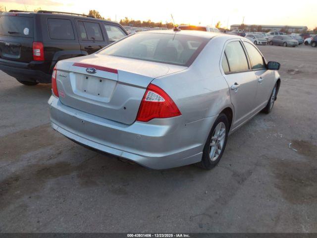 Ford Fusion S Image 7
