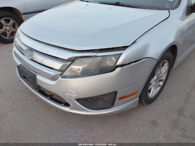 Ford Fusion S Image 4