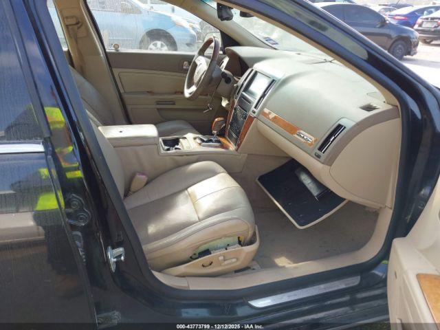 Cadillac STS V8 Image 10