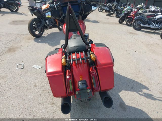 Harley-Davidson Flhx Image 2