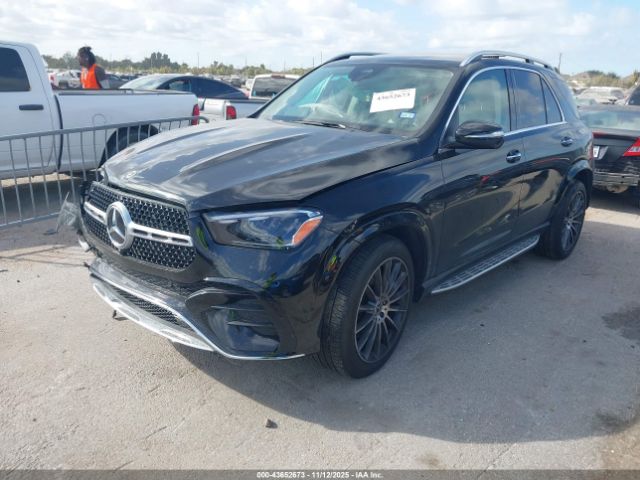 Mercedes-Benz GLE 4matic Image 14