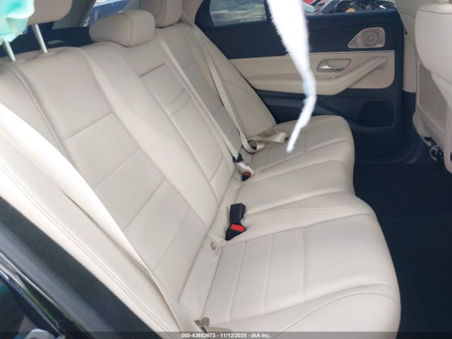 Mercedes-Benz GLE 4matic Image 4