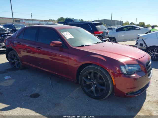 Chrysler 300 300s Image 7