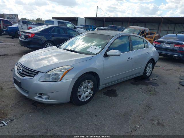 Nissan Altima 2.5 S Image 14
