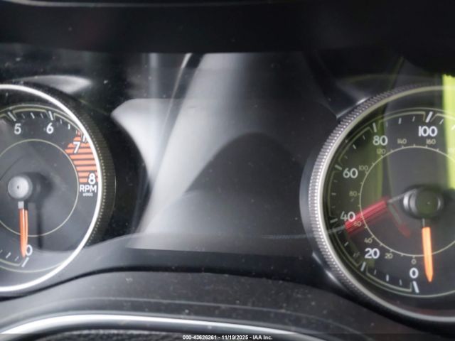 Jeep Cherokee Trailhawk 4x4 Image 14