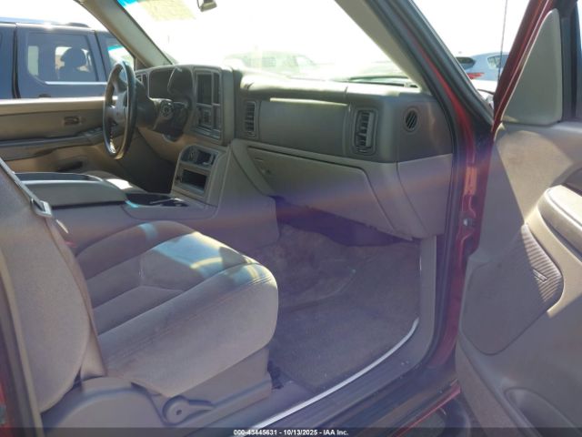 GMC Yukon Sle Image 2