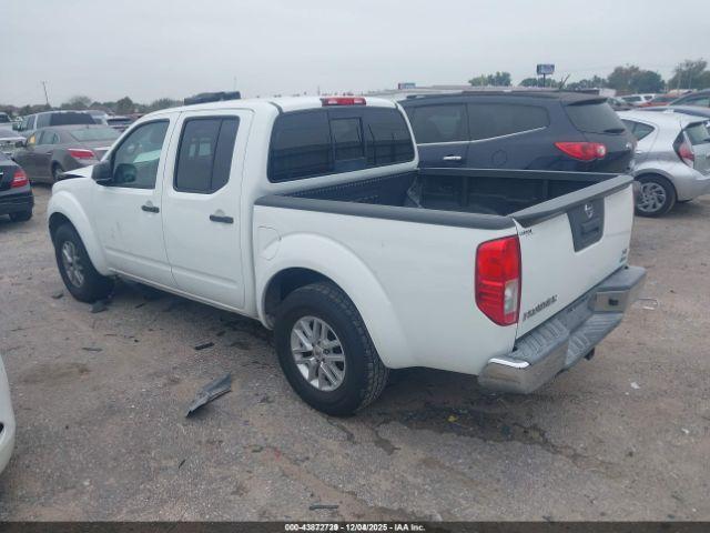 Nissan Frontier Sv Image 9