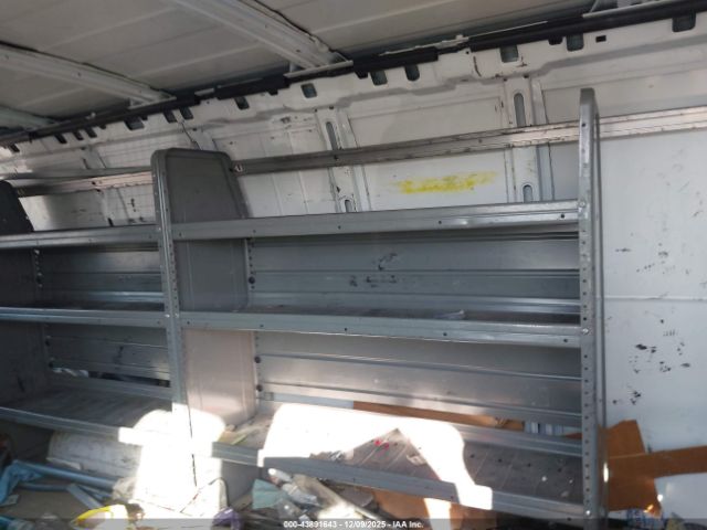 Chevrolet Express Work Van Image 7