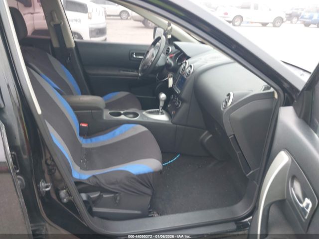 Nissan Rogue S Image 10