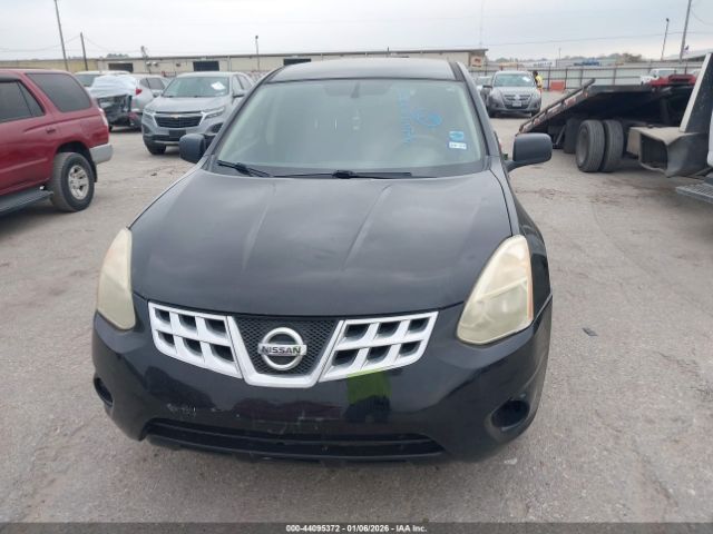 Nissan Rogue S Image 3