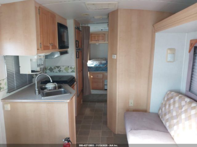 Ford Trail Lite Image 11