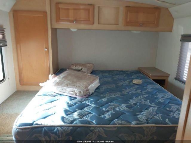 Ford Trail Lite Image 5