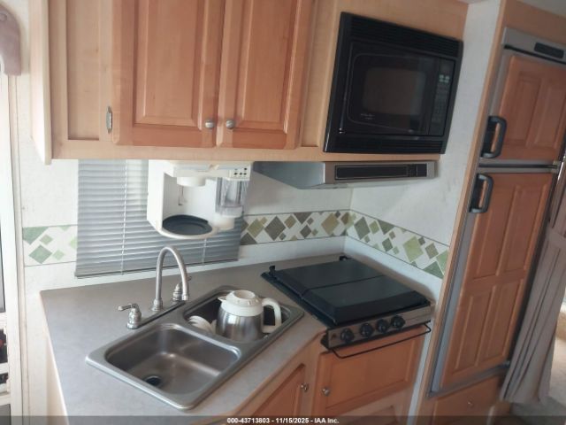 Ford Trail Lite Image 10