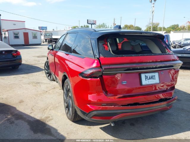 Lincoln Nautilus Reserve Image 2