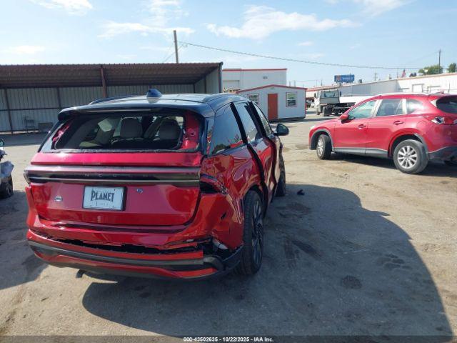 Lincoln Nautilus Reserve Image 3