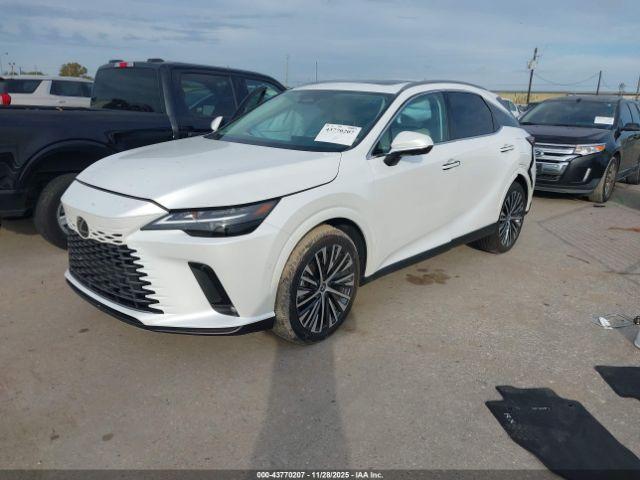 Lexus RX Premium Plus Image 2