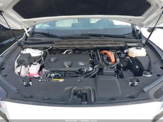 Lexus RX Premium Plus Image 8