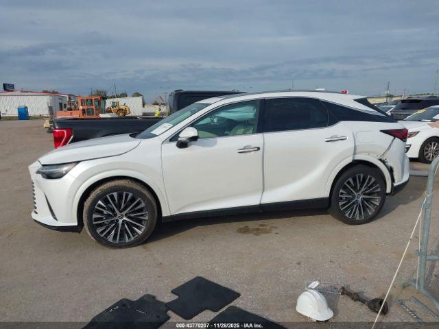 Lexus RX Premium Plus Image 13