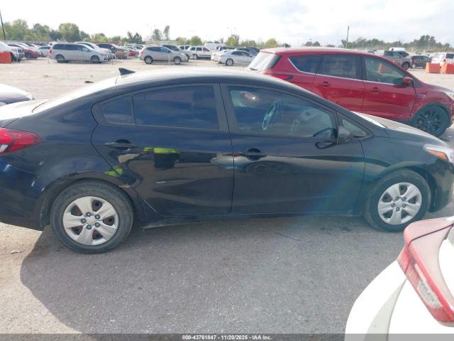 Kia Forte Lx Image 6