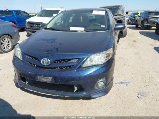 Toyota Corolla S Image 12