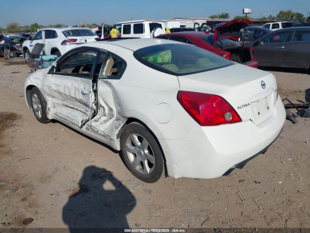Nissan Altima 2.5 S Image 9