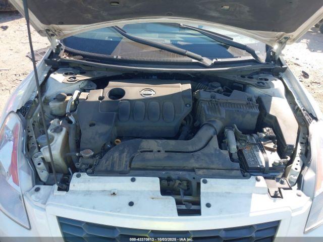 Nissan Altima 2.5 S Image 2