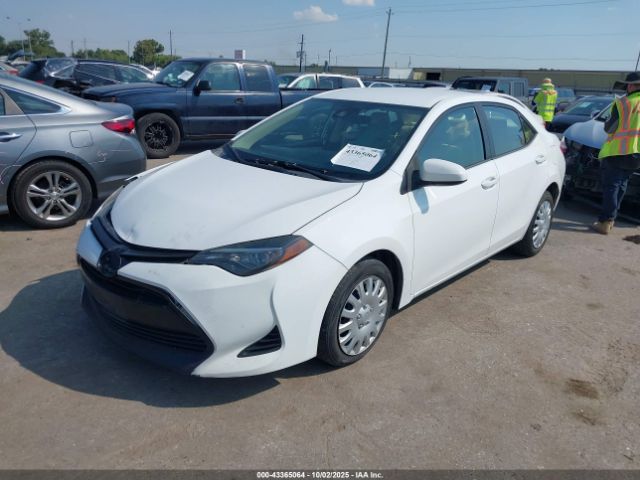 Toyota Corolla Le Image 3