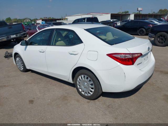 Toyota Corolla Le Image 4