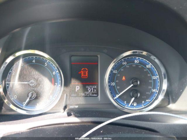 Toyota Corolla Le Image 9