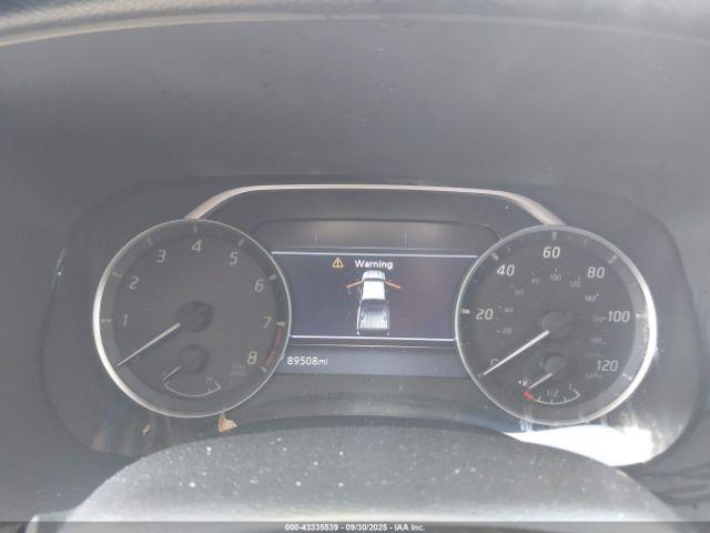 Nissan Frontier Sv 4x4 Image 9