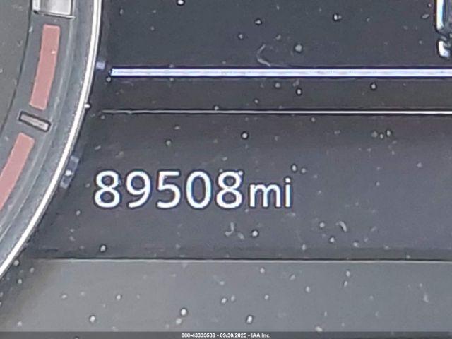 Nissan Frontier Sv 4x4 Image 8