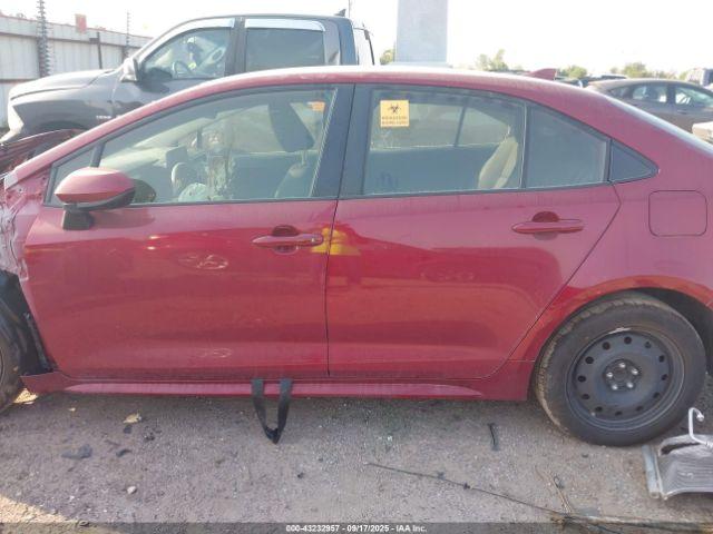 Toyota Corolla Hybrid Le Image 15