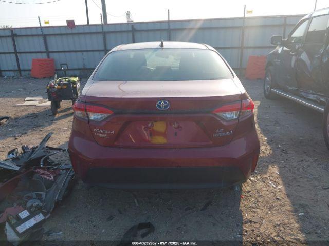 Toyota Corolla Hybrid Le Image 12