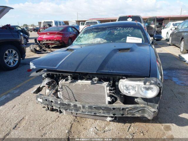Dodge Challenger Srt8 Image 9