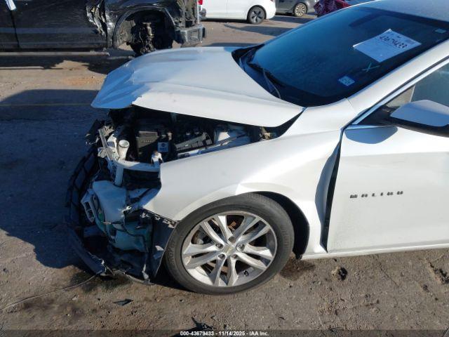 Chevrolet Malibu 1lt Image 4