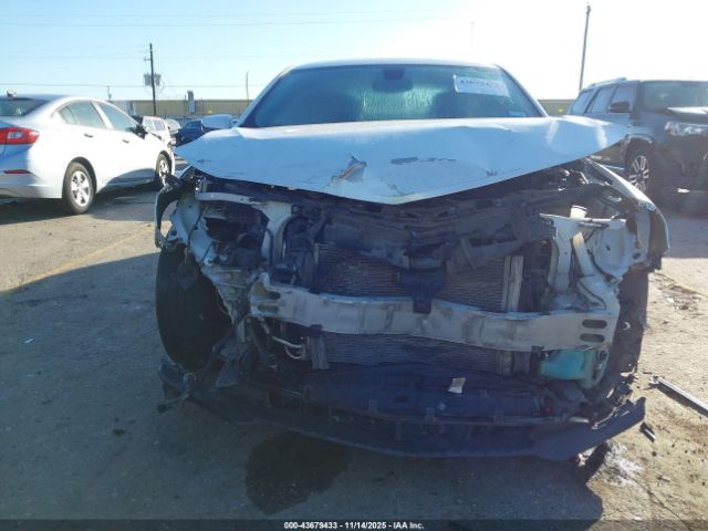 Chevrolet Malibu 1lt Image 10