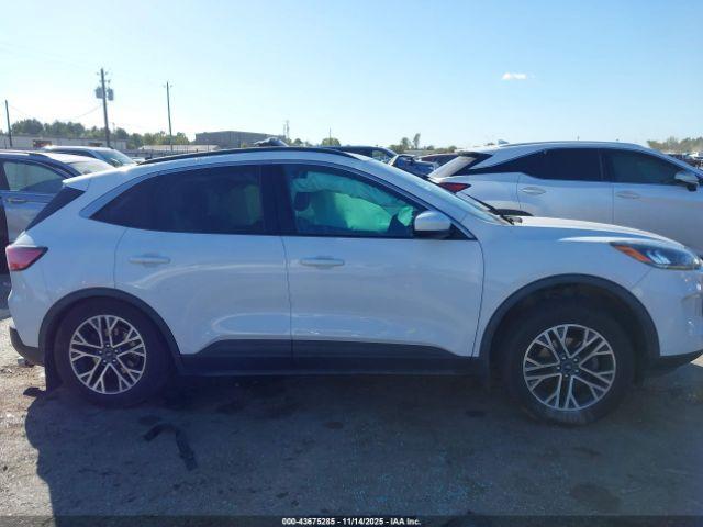 Ford Escape Sel Image 4