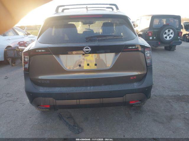 Nissan Kicks Sr Fwd Image 13