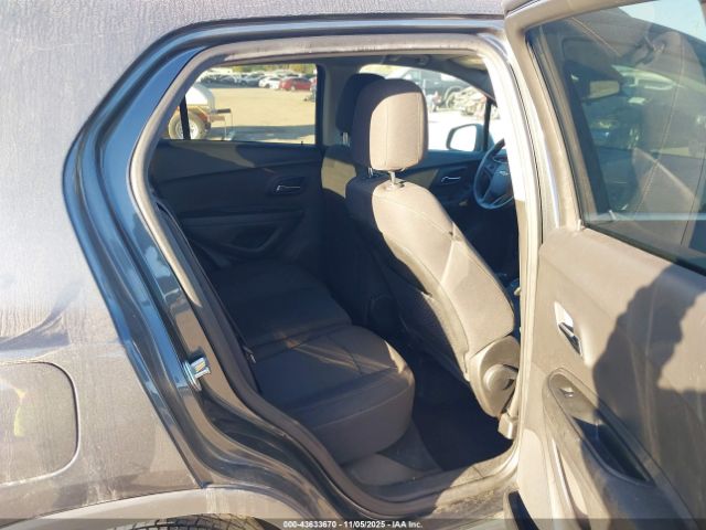 Chevrolet Trax Lt Image 14