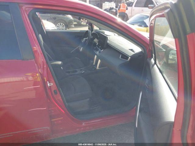 Toyota Corolla Le Image 10