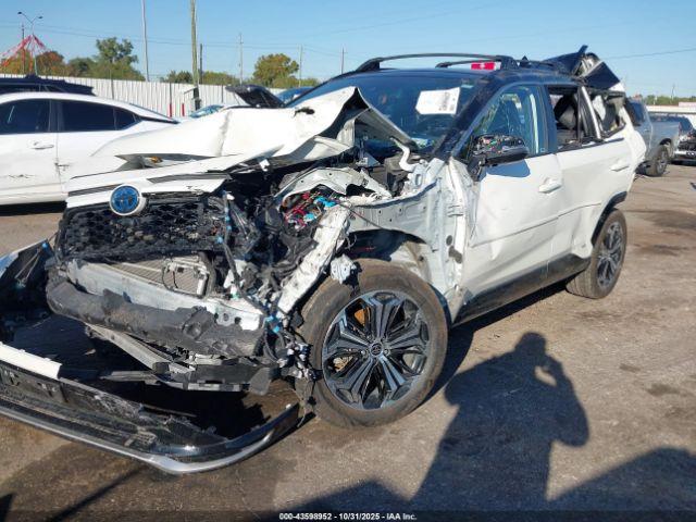 Toyota RAV4 Xse Image 14