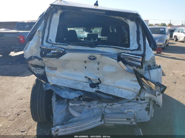 Toyota RAV4 Xse Image 5