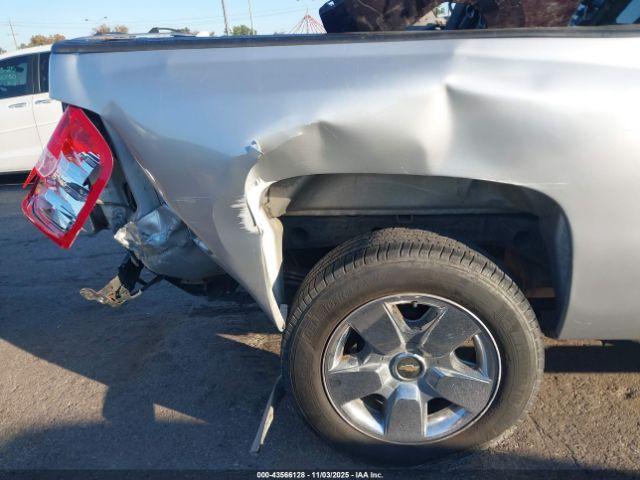 Chevrolet Silverado 1500 Lt Image 18