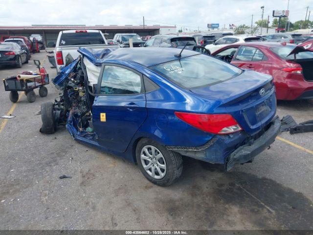 Hyundai ACCENT Gls Image 3