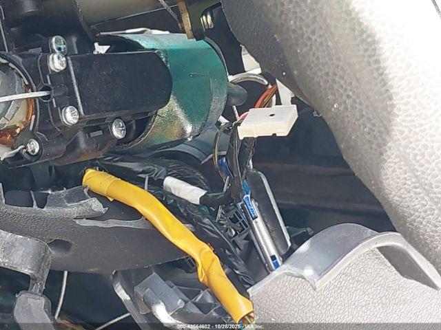 Hyundai ACCENT Gls Image 12